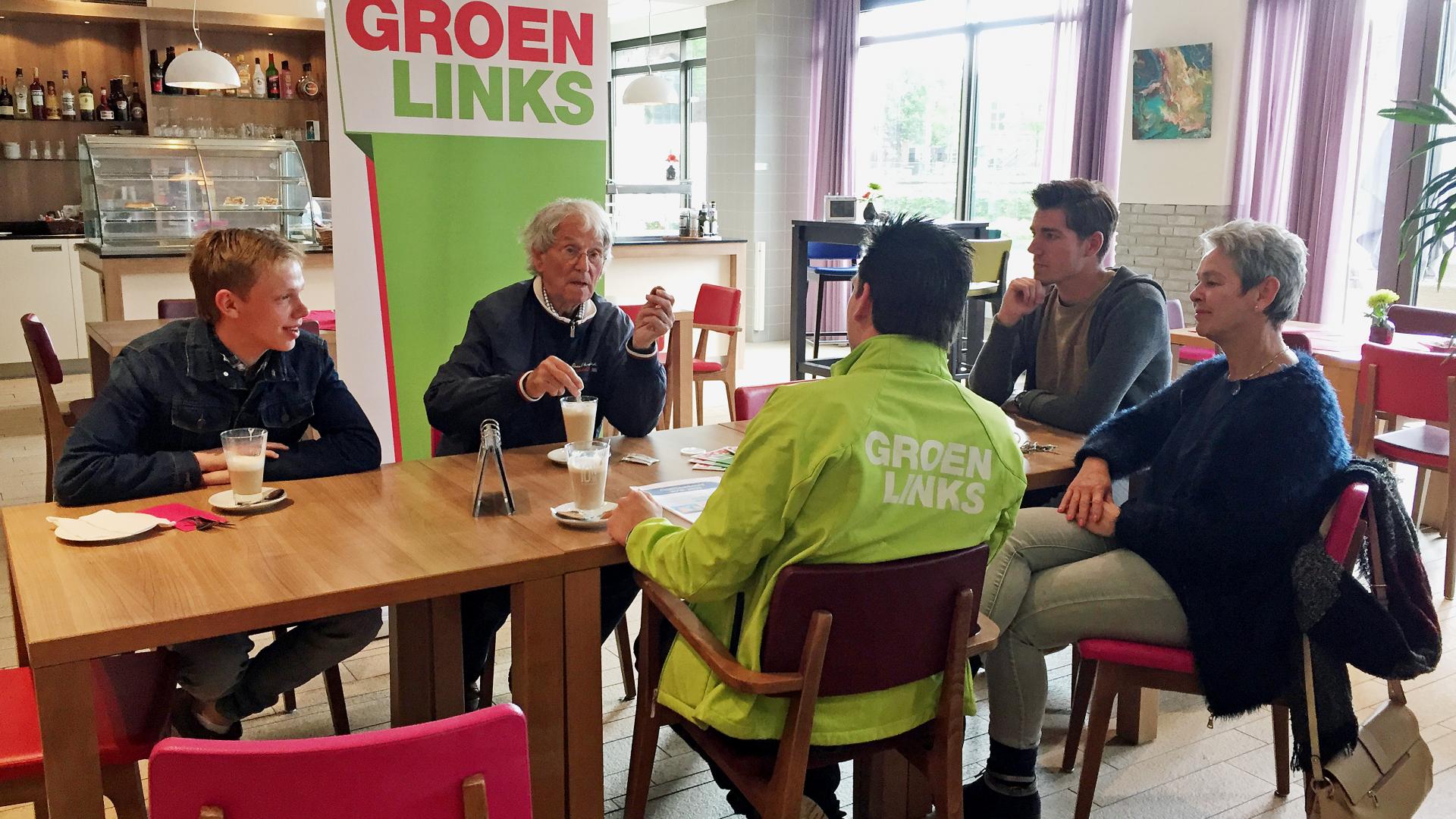 Foto bij coalitieakkoord schiet ernstig tekort.jpg